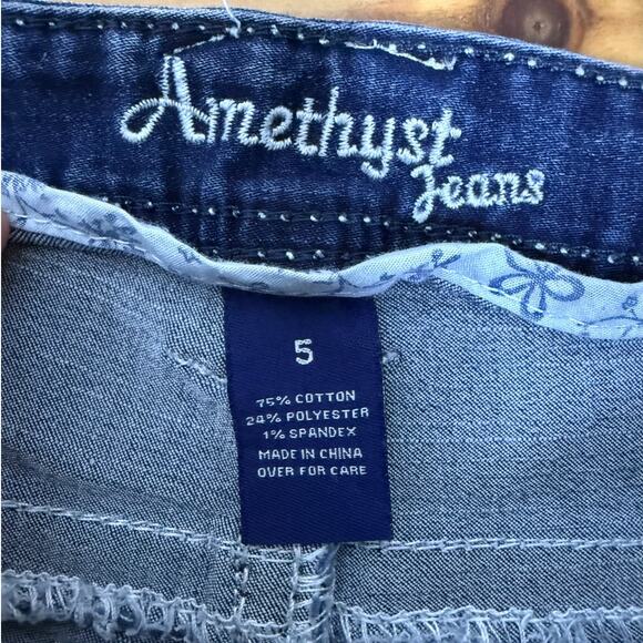 AMETHYST Y2K Style Low Rise Flare Denim Jeans w/ Stretch, Size 5 - Picture 4 of 11